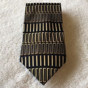 Renzo Tie